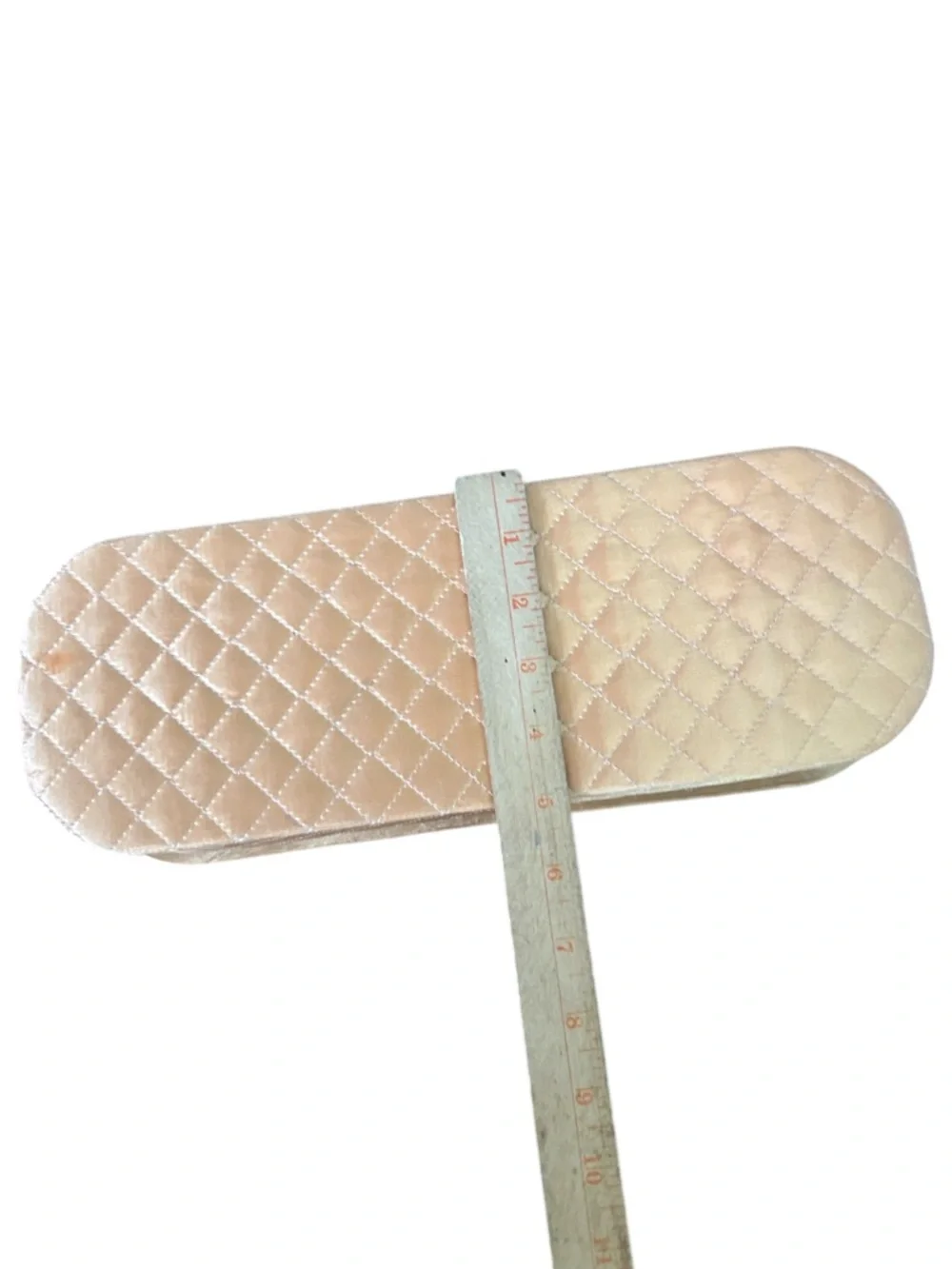Vintage Gold Quilted Glove Keeper